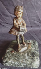 Statuette en bronze fillette au manchon signée GEO Georges Maxim Art Nouveau