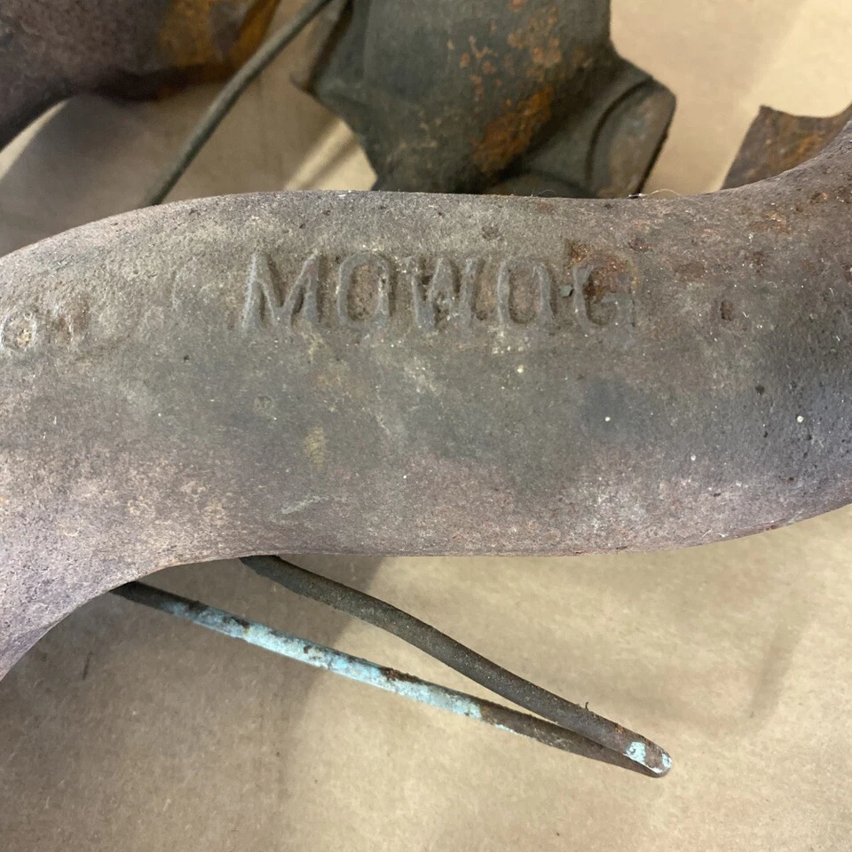 Colector de admisión original 1967 Austin Cambridge colector de escape 12H-41306 OEM Foto 3 de 4