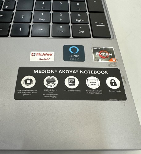 MEDION AKOYA 15.6 HD LAPTOP AMD RYZEN 5 VEGA GRAPHICS WORKS PERFECT HAS ISSUES - Picture 24 of 24