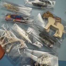 LEGO Castle 7079 Mini Figure Set - Complete Official