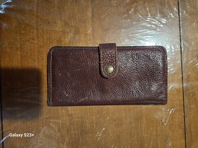 This is a high-quality bifold wallet from the renowned Portland Leather Goods.