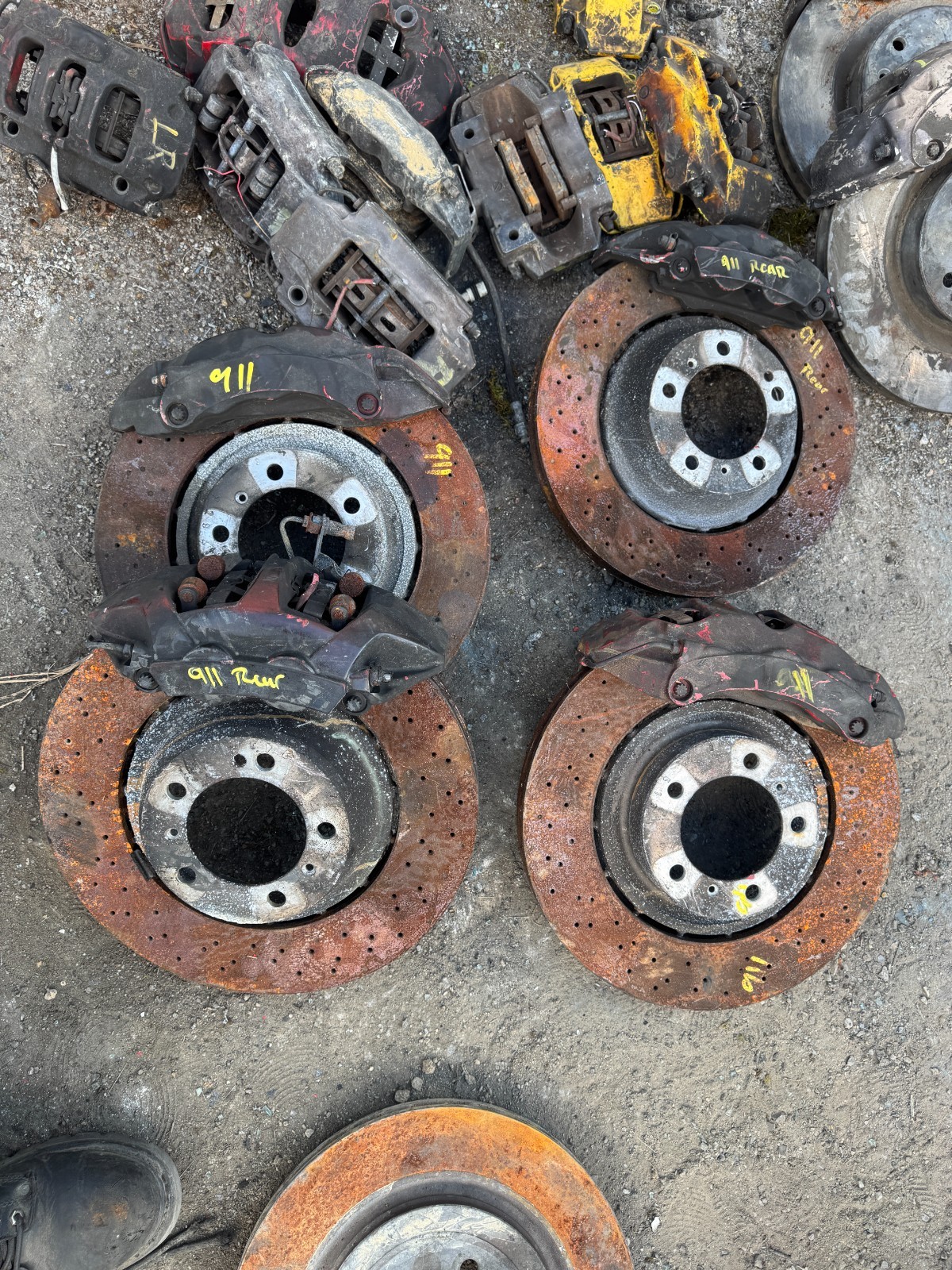 HUGE LOT Dodge BMW Audi Merc Ferrari Lambo Porsche Chev Brembo Brakes 4 6 8 Pot