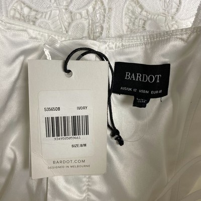 Women's Bardot Lina Lace Cocktail Dress, Size Medium - Ivory Women's Bardot Lina Lace Cocktail Dress, Size Medium - Ivory