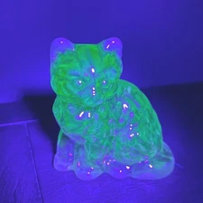 Mosser Uranium Glass Sitting Cat Figurine Vaseline Glass 3" UV Reactive Green