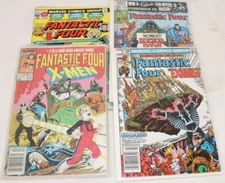 Lot of 5 VTG Various Fantastic Four Marvel Comics Group vs X-Men Comic Book