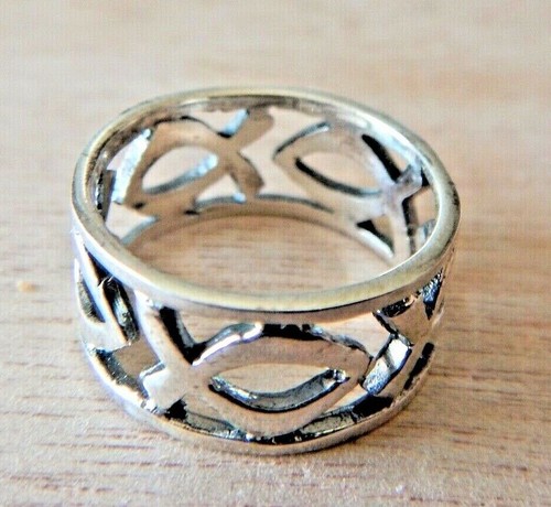 size 6 Sterling Silver Cut Out Christian Fish 9mm wide band Ring - Picture 2 of 6