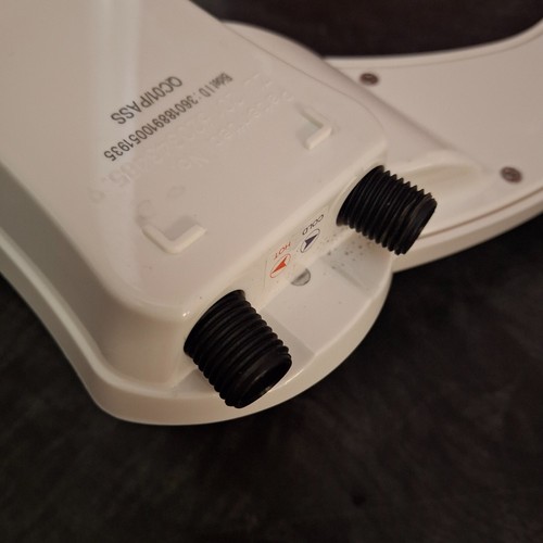 ELCare AMI910 Attacco Bidet per WC Lavaggio Non Elettrico a Caldo e Freddo - Foto 8 di 20