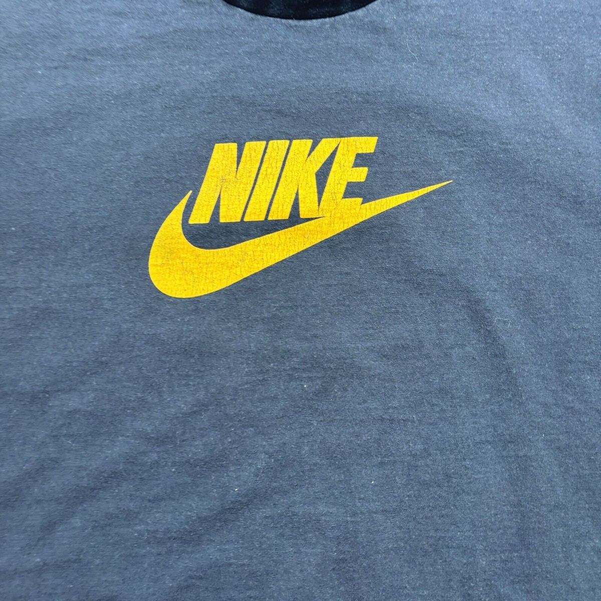 nike athleticsロゴ usaラグラン 銀タグ 短丈 y2k Vintage Y2K Nike Athletics Deadstock T-Shirt – CobbleStore