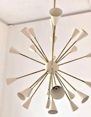 Mediados Siglo Starburst Blanco Sputnik Iluminación Pintado Latón Candelabro - Imagen 6 de 9