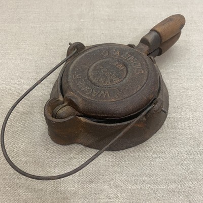 old cast iron waffle iron