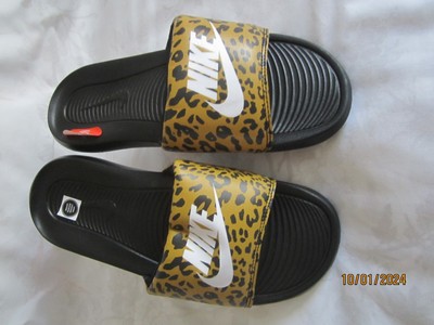 Nike Victori One Slides Sandals CN9676-010 Animal Print Women's Size 8 - NEW