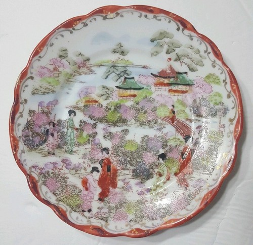 Japanese Old Kutani-ware Kimono woman pattern ORNAMENTAL PLATE/Dish Hand Painted