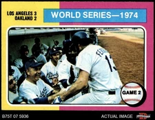 1975 Topps #462 Walter Alston 1974 World Series - Game #2 7 - NM