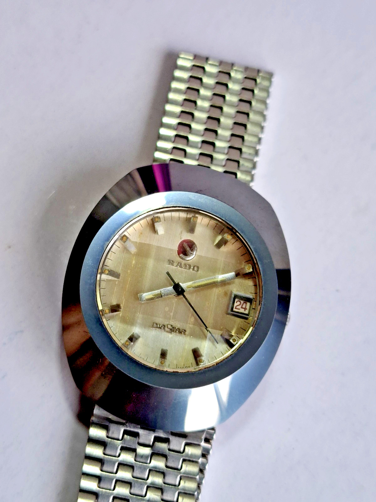 Men's RADO DIASTAR Automatic Wristwatch....Cut Glass