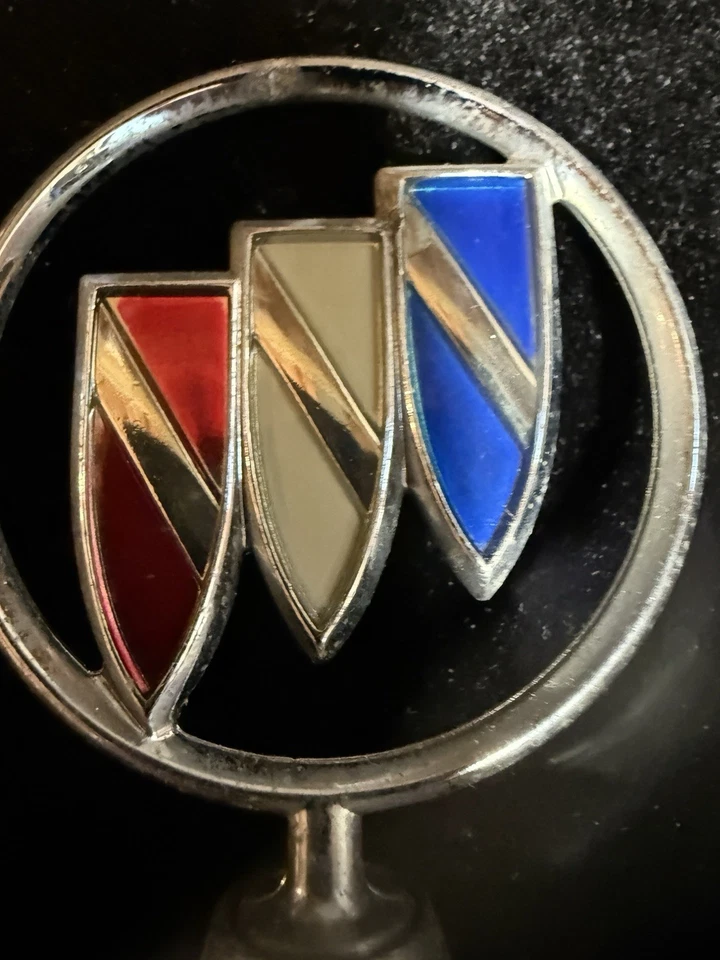 Buick Hood Ornament Emblem Skylark Regal Century LeSabre Somerset 1970 - Image 2 of 4