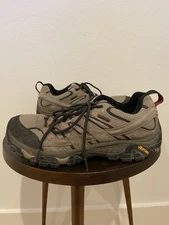 Merrell Men’s Moab Size 9.5 Men’s