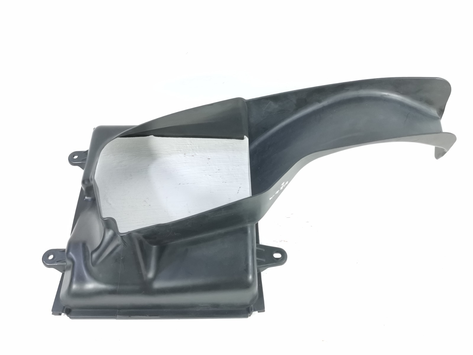 Maserati Ghibli S AWD 3.0 Auto 2014 Intercooler Air Duct Shroud Left Side OEM