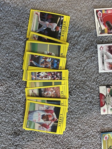 Cincinnati Reds MASSIVE 200+ Card Lot Ken Griffey Jr, Larkin + Entire 1991 Fleer - Picture 7 of 7