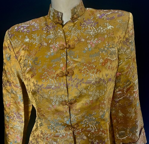 Chaqueta asiática brocada de seda albaricoque dorado de la década de 1940, peplum, mangas de campana, mediana, excelente - Imagen 3 de 9