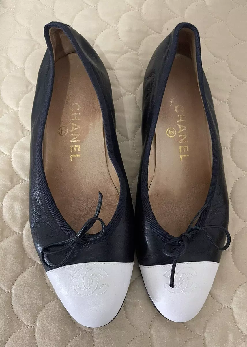 CHANEL Navy Leather Upper with White Toe Ballerina Flats 38 | eBay