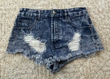 Forever 21 Women's size 27 Distressed Denim High waist Shorts Waist 28"