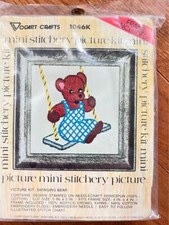 Vintage 1987 Vogart Mini Needlepoint Ki 1046K