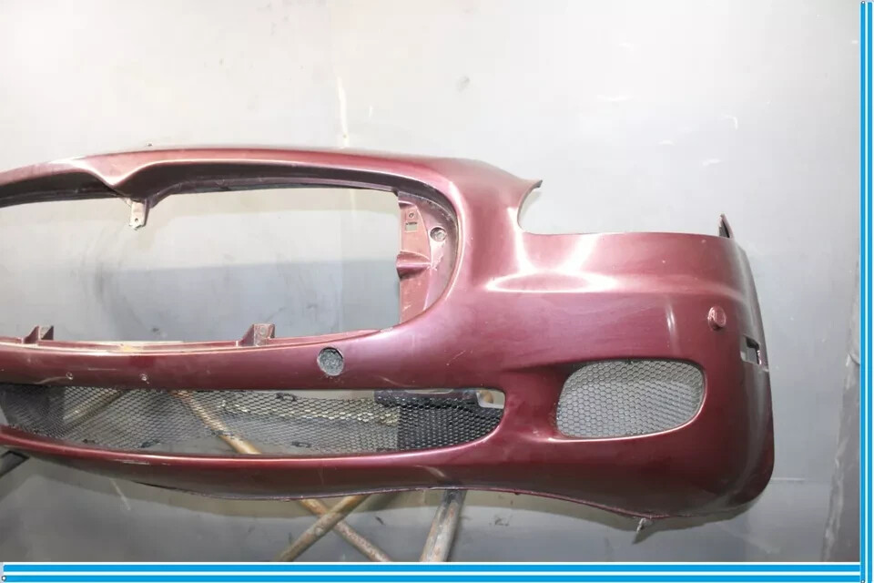 03-08 Maserati Quattroporte M139 Front Bumper Cover Panel Assembly Red OEM