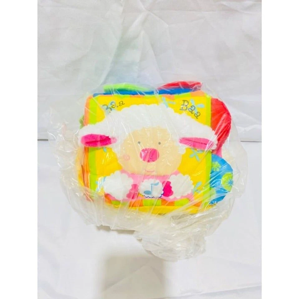 Melissa & Doug Kids Musical Farmyard Cube Learning Toy for Babies 6 Months Plus - Image 4 of 4