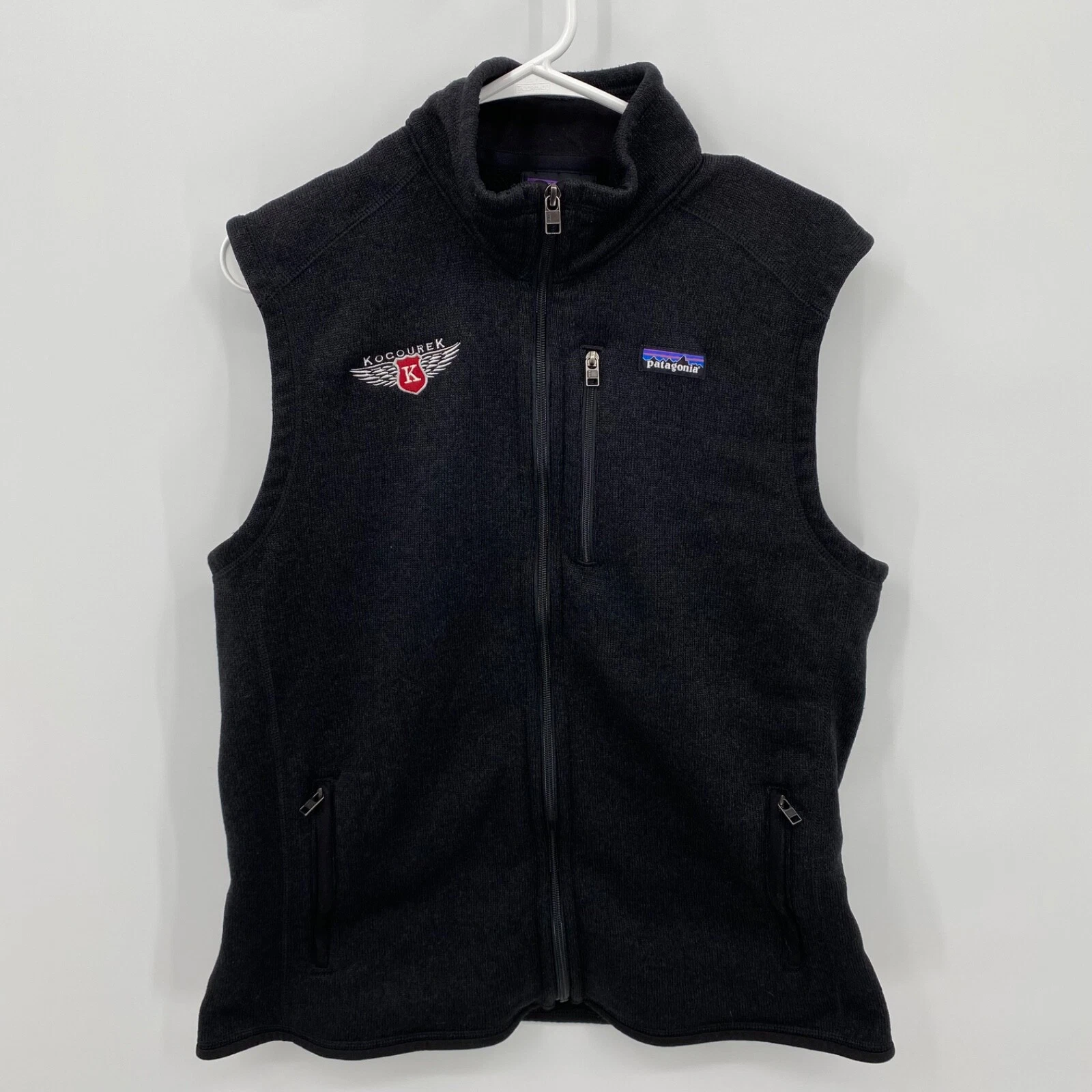 Patagonia Men's Sleeveless Embroidered Full Zip Vest Solid Black Logo Size L
