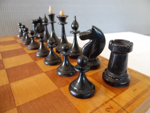 Russian Wooden Chess Vintage 1960s Soviet Set Folding Board 40х40 cm #48 - Picture 4 of 13