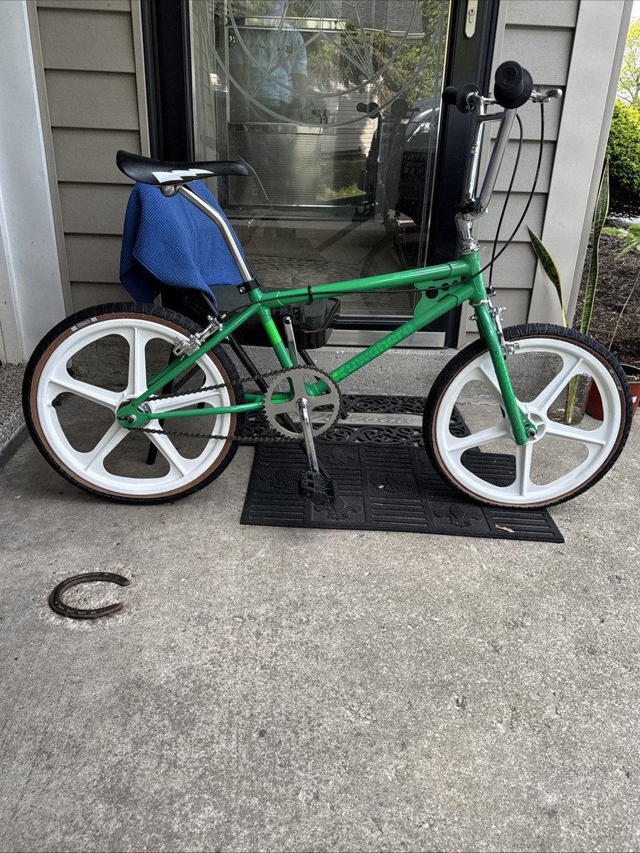 クワハラKUWAHARABMX Exhibitionism NEON GREEN Kuwahara BMX Exhibitionism NEON GREEN | eBay