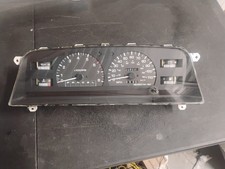 1990-1991 Toyota  Pick Up Truck Instrument Gauge Cluster