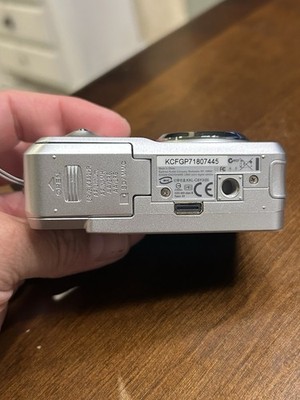 Kodak EasyShare C653 6.1MP Digital Camera - Silver With Case