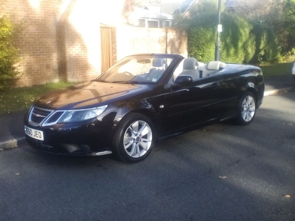 SAAB 93 CONVERTIBLE 1.9 TID VECTOR - Image 2 of 4