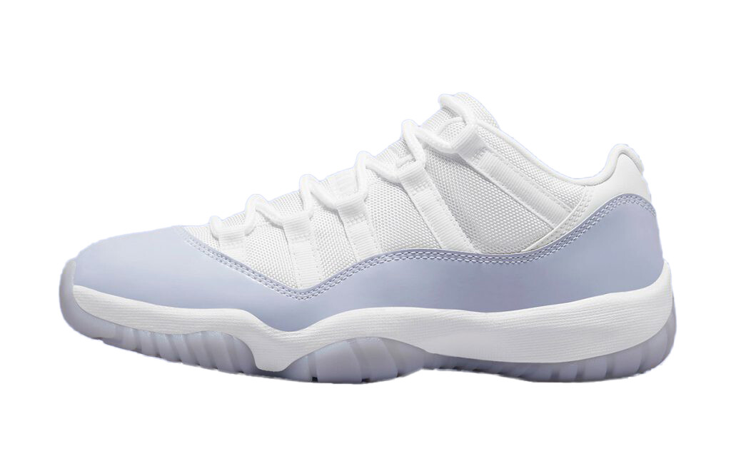 Женские кроссовки Jordan 11 Retro Low Pure Violet White/Чисто фиолетово-белый (AH7860 101)