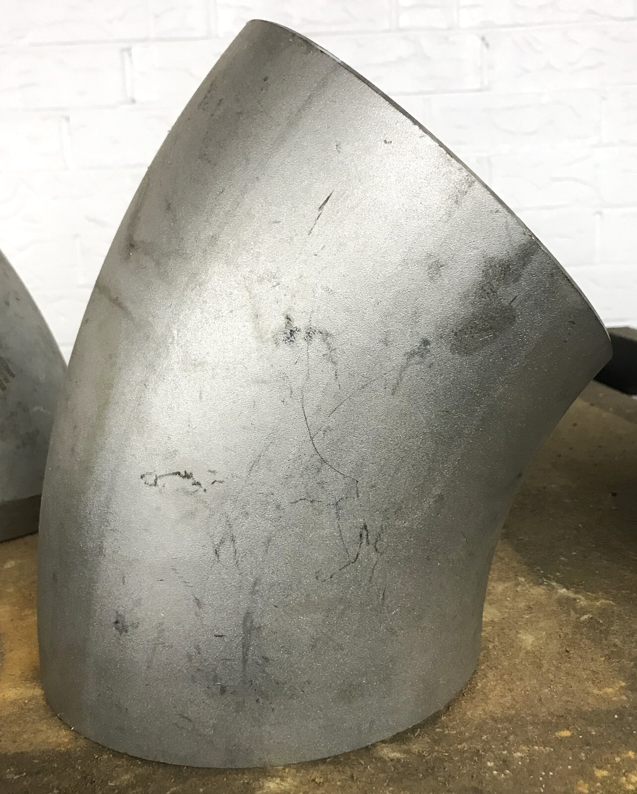 8-inch-45-degree-elbow-sung-kwang-schedule10-buttweld-sanitary