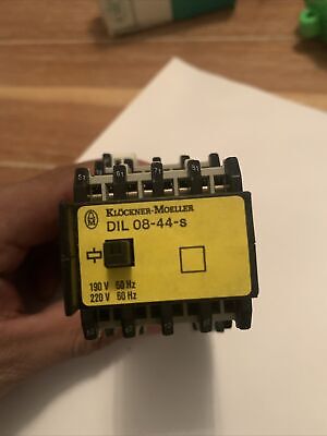Klöckner Moeller DIL 08-62 Schütz Hilfsschütz 220V F6M4 50Hz Klöckner Moeller DIL 08-62 Schütz Hilfsschütz 220V F6M4 50Hz