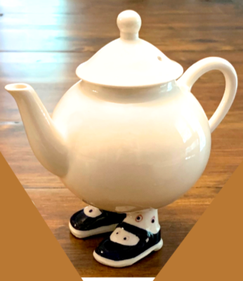 *Carlton ware walking Tea Pot* VTG RARE ENGLISH CARLTON WALKING WARE TEAPOT TEACUPS COTTAGE