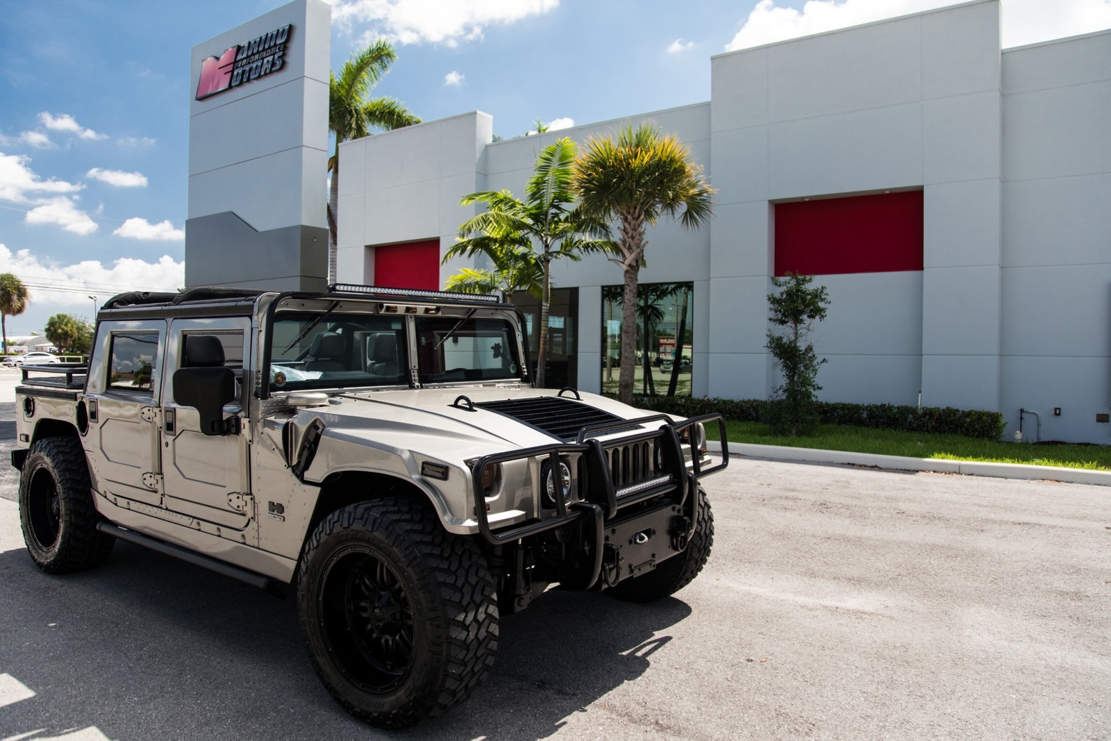 2003 HUMMER H1 Open Top 2003 H1 OPEN TOP - $100K IN UPGRADES - AIR RIDE - CUSTOM INTERIOR