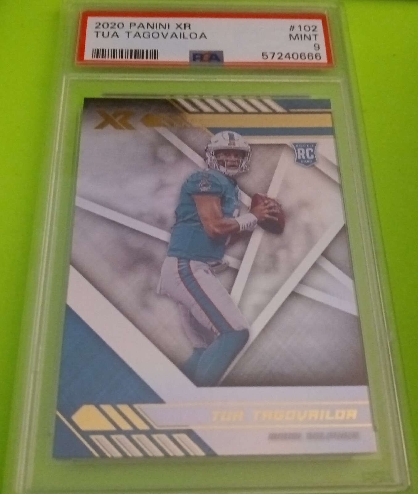 2020 Tua Tagovailoa Panini XR NFL ROOKIE Card #102 Miami Dolphins PSA 9 MINT