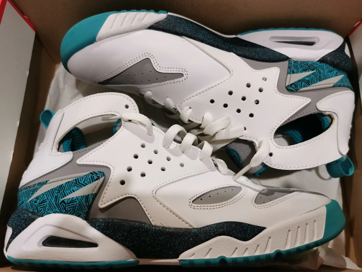 Nike Air Tech Challenge Huarache Gray for Sale | Authenticity