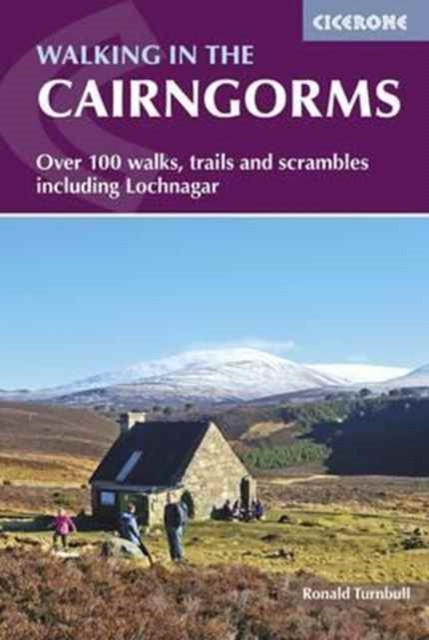 Walking in the Cairngorms by Ronald Turnbull (Paperback Book)