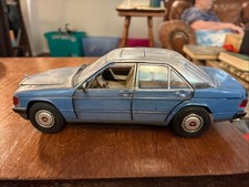 Mercedes Benz 190e Partial Clear Body Plastic Model Kit 124 Need Cleaning Mercedes Benz 190e Partial Clear Body Plastic Model Kit 124 Need Cleaning