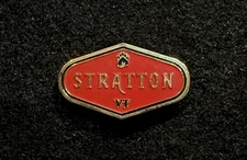 STRATTON Bear Paw Ski Pin Badge VERMONT Skiing Resort Souvenir Travel Lapel