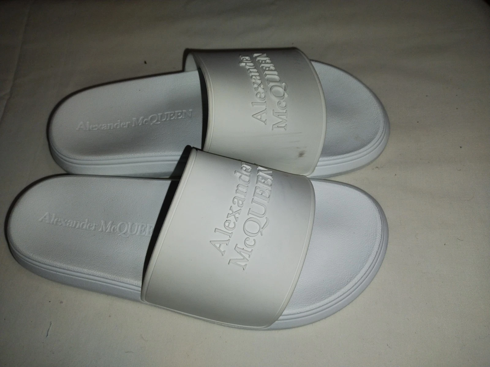 Scarpa sandalo donna Alexander McQueen bianco logo slide $290 taglia EU 39M