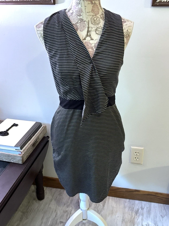 Vestido de seda a rayas Phillip Lim vintage sin mangas cuello en V negro blanco talla 4 Foto 3 de 4