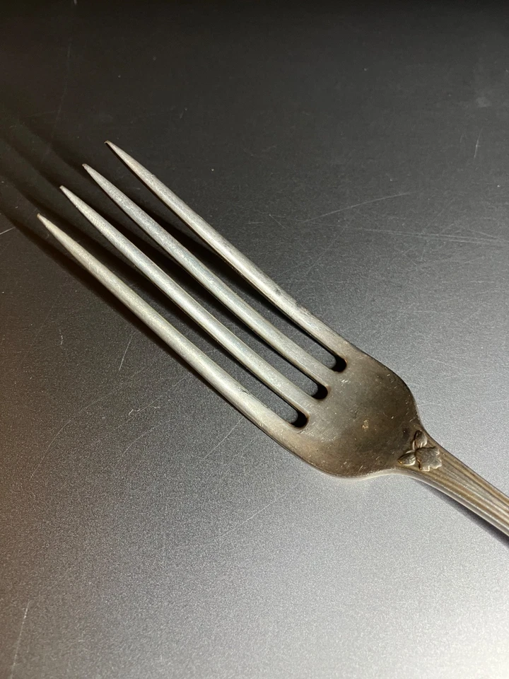 Cubiertos de plata esterlina Tiffany de colección 7,25" AUDUBON TENEDOR motivo de pájaro MONO EN LA PARTE POSTERIOR Foto 4 de 4