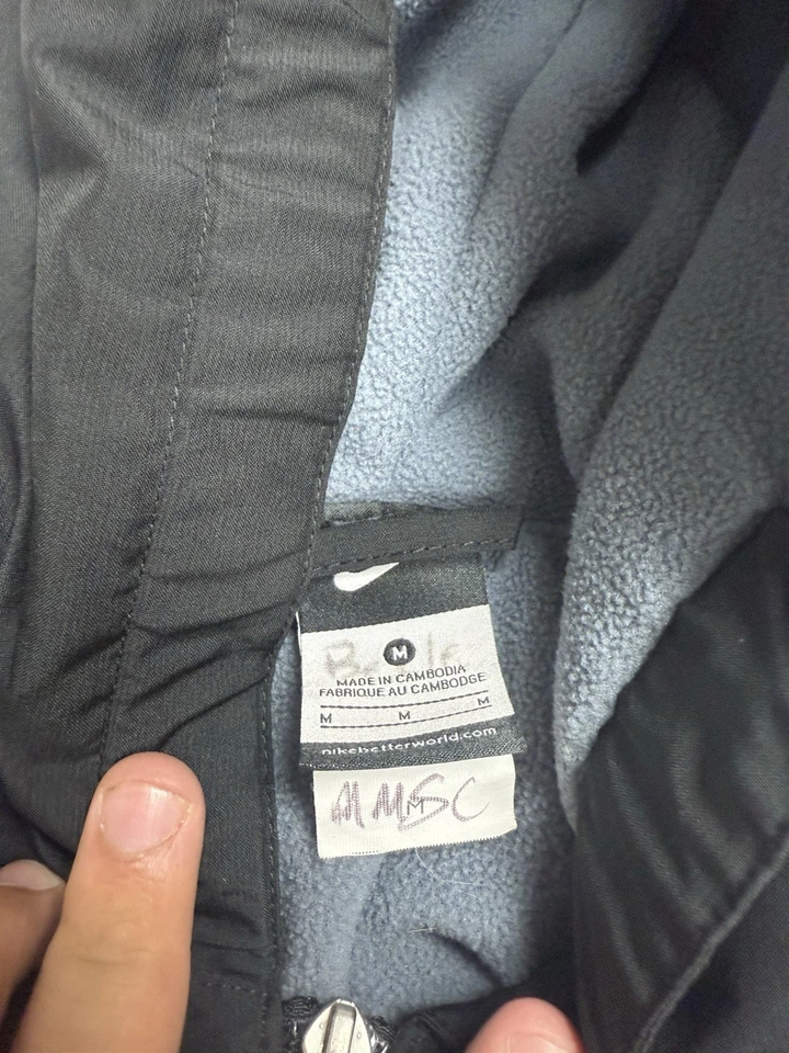 Chaqueta Nike Para Hombre Mediana Negra Forrada de Vellón D Machado Sudadera con Capucha Cremallera Completa Gabardina Foto 2 de 4