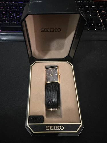 Vintage Seiko Tank Watch