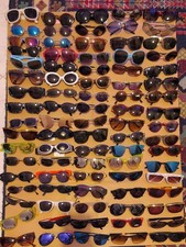 LOT OF 250 80'S-90'S VINTAGE SUNGLASSES, NEVER USED OR SOLD